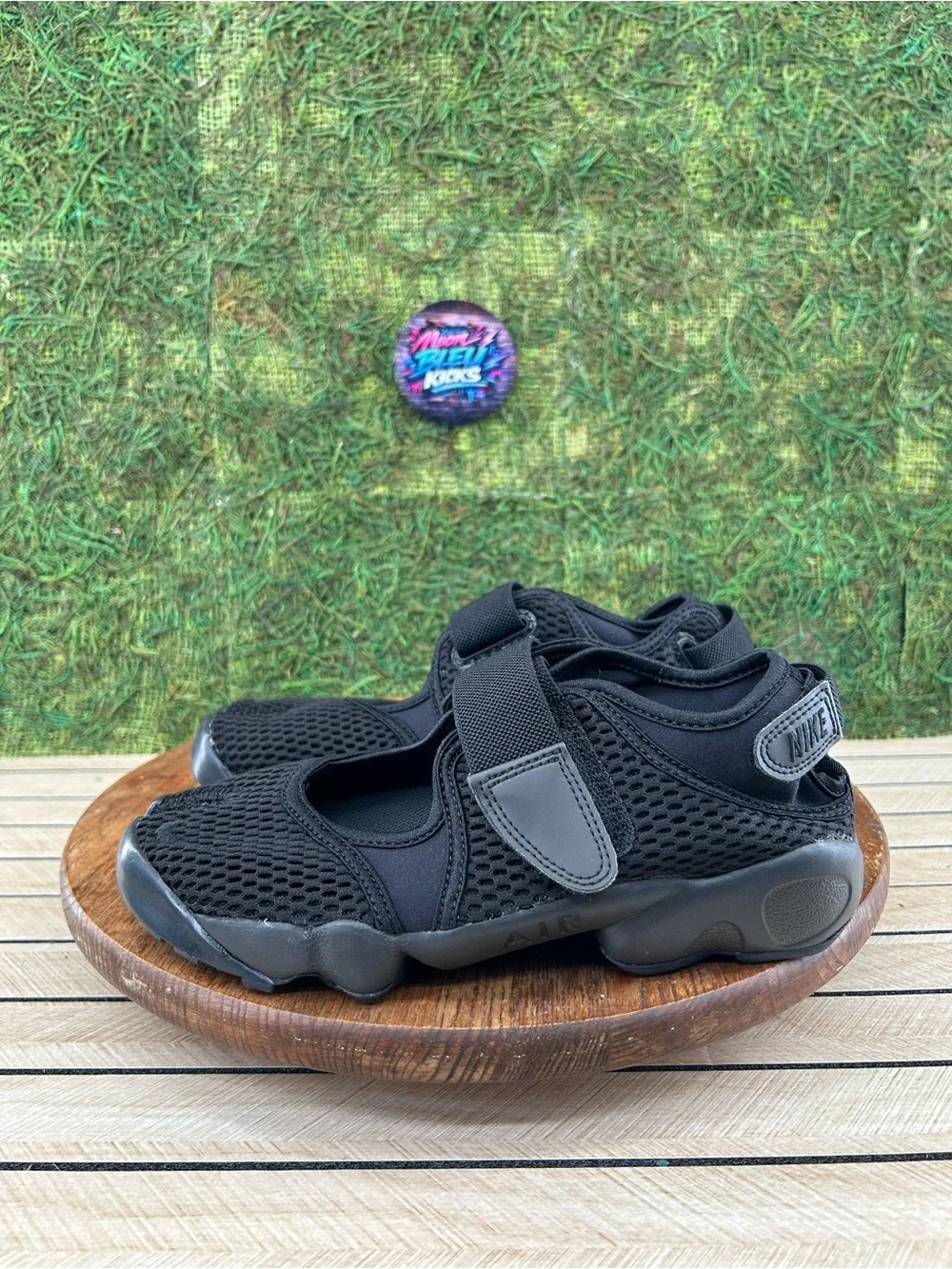 Nike air rift